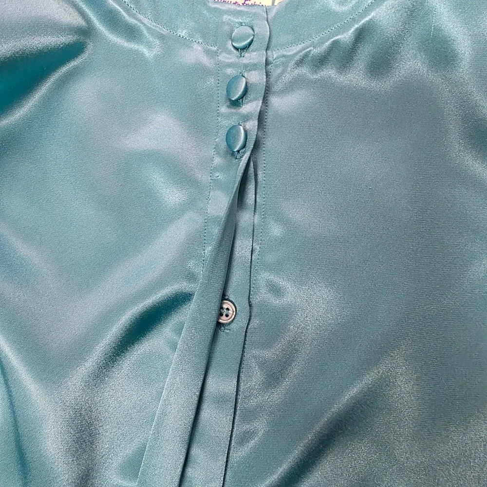 Vintage Satin Blouse Women 12 Blue‎ Shirt Top, Queens Way to Fashion GUC